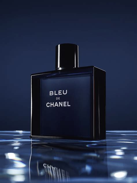 bleu de chanel 香水